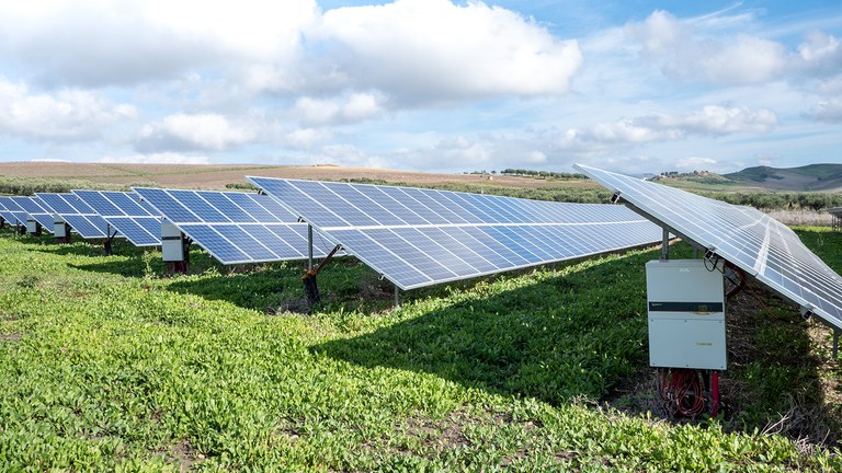 Leia mais sobre o artigo Sudene aprova consulta prévia de sete parques fotovoltaicos na Bahia